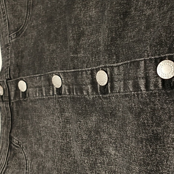 Washed grey faux denim H&M skirt size 11-12A - Picture 2 of 5